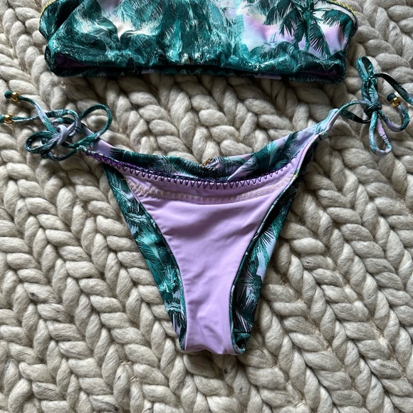 PilyQ Women's Mai Tai Stitched Gypsy Halter Top & Reversible Teeny Bikini Bottom - Picture 13 of 16